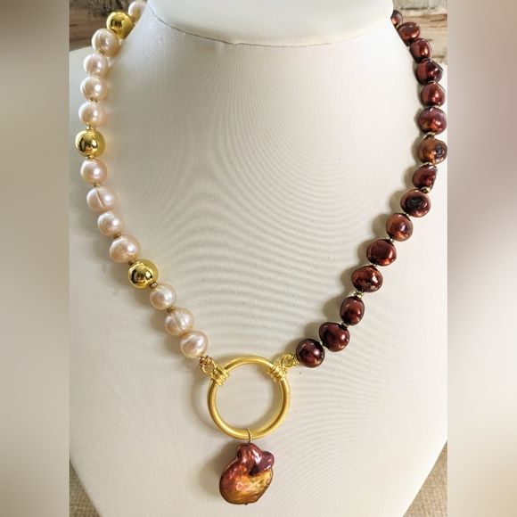 Natural Copper Iron Red Pearl And Peach Pearls In Assymetrical Necklace - Picture 4 of 9